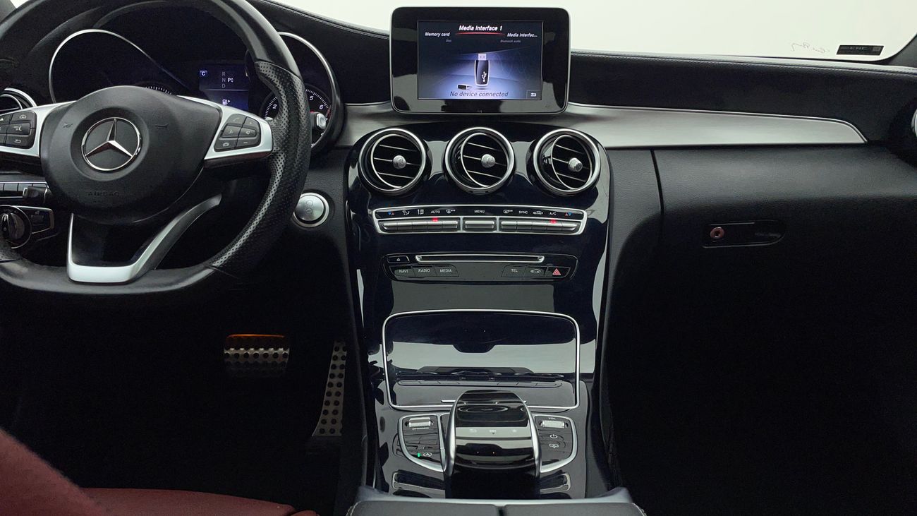 Mercedes-Benz C 200 AMG PACK 2 | Zero Down Payment | Home Test Drive