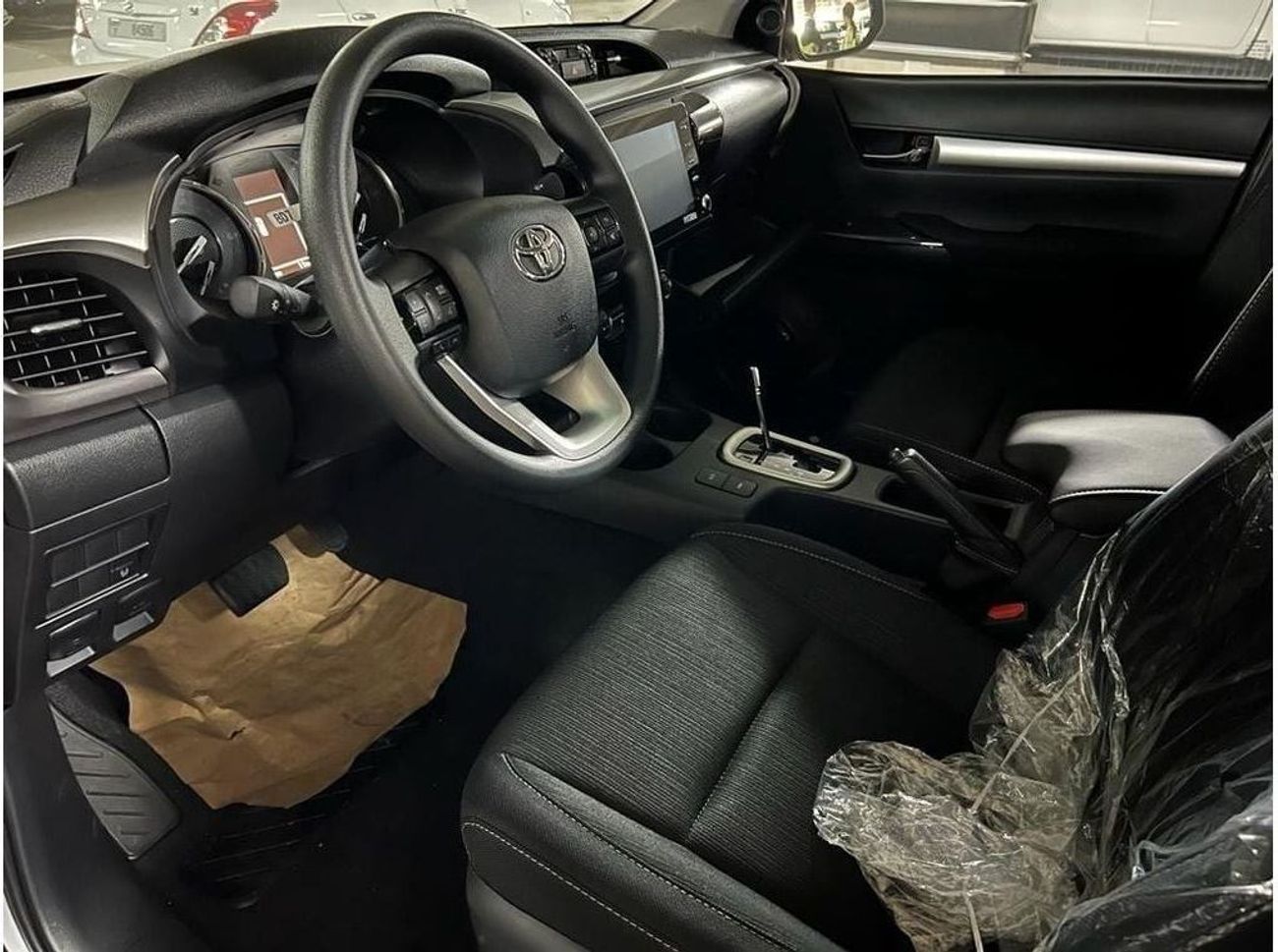 تويوتا هيلوكس Turbo Diesel 4WD 2.4L Automatic Double Cab Push Start HIGH  * EXPORT AFRICA Offer *