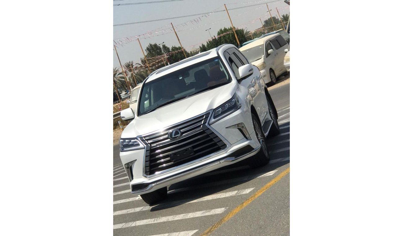 Lexus LX570