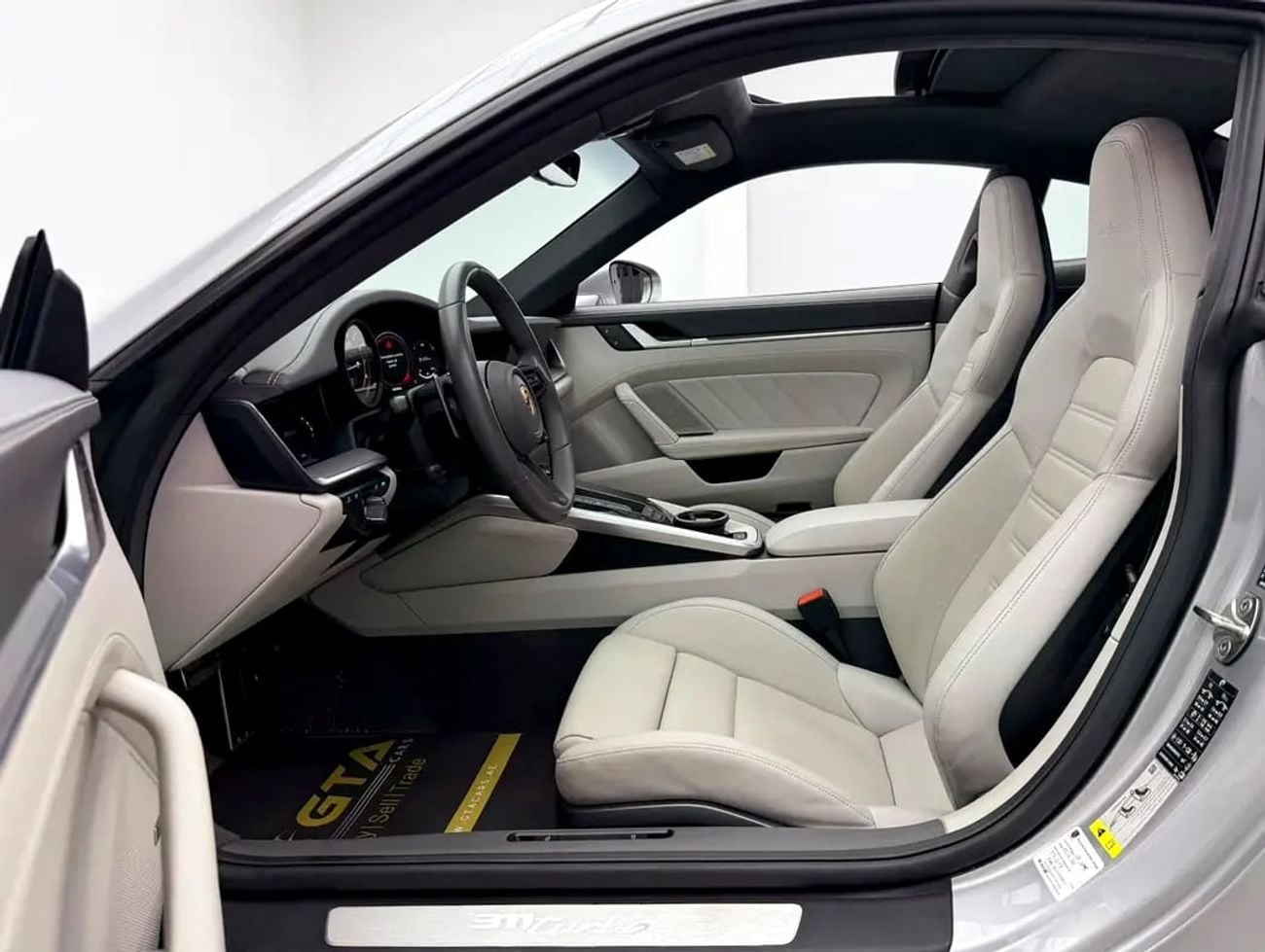 بورش 911 تربو (992) Turbo, Warranty, Full Service History, Fully Loaded, GCC