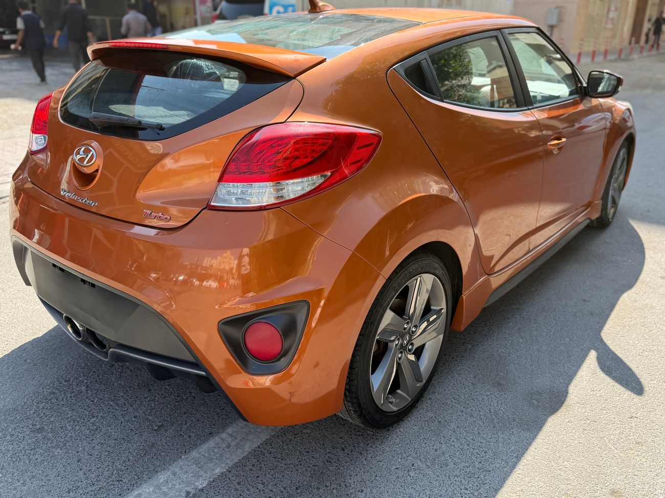 Hyundai Veloster