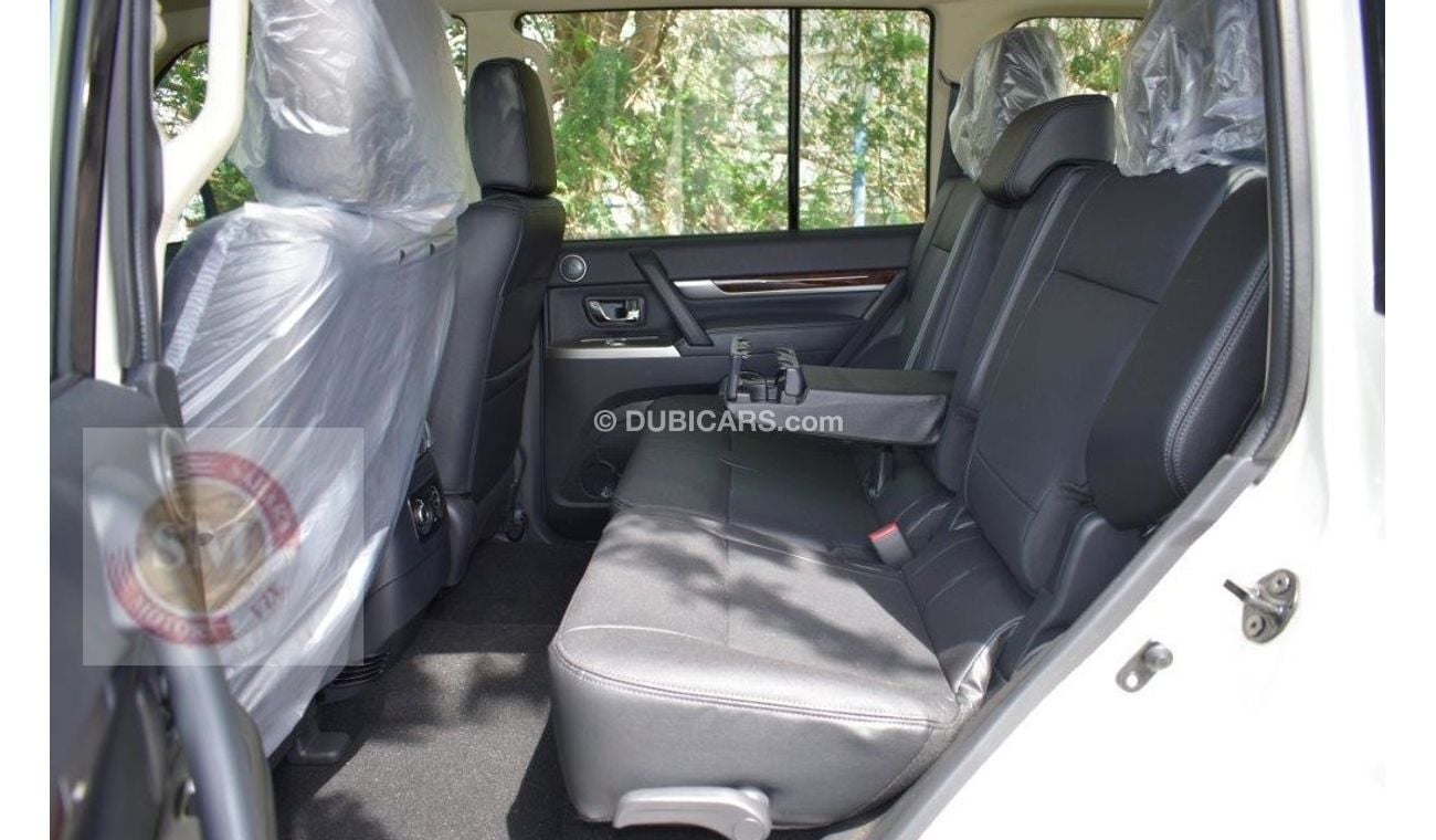 Mitsubishi Pajero GLS 2019 MODEL V6 3.8L PETROL 7 SEAT AUTOMATIC TRANSMISSION GOLD PACKAGE