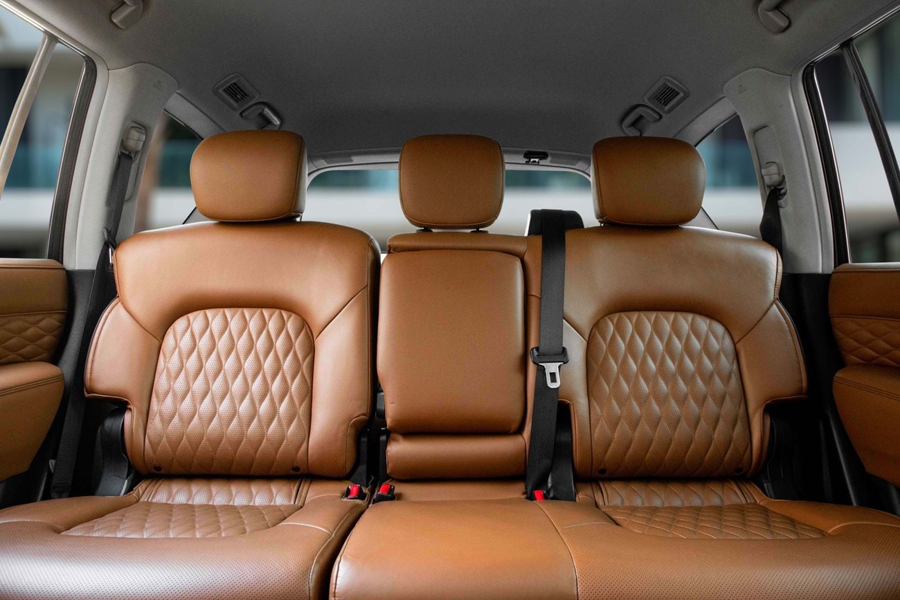 Infiniti QX80 QX80 Luxe | 3,428 P.M | 0% Downpayment | UNDER WARRANTY