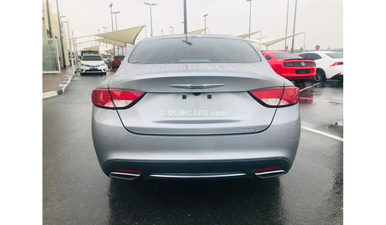 Chrysler 200C