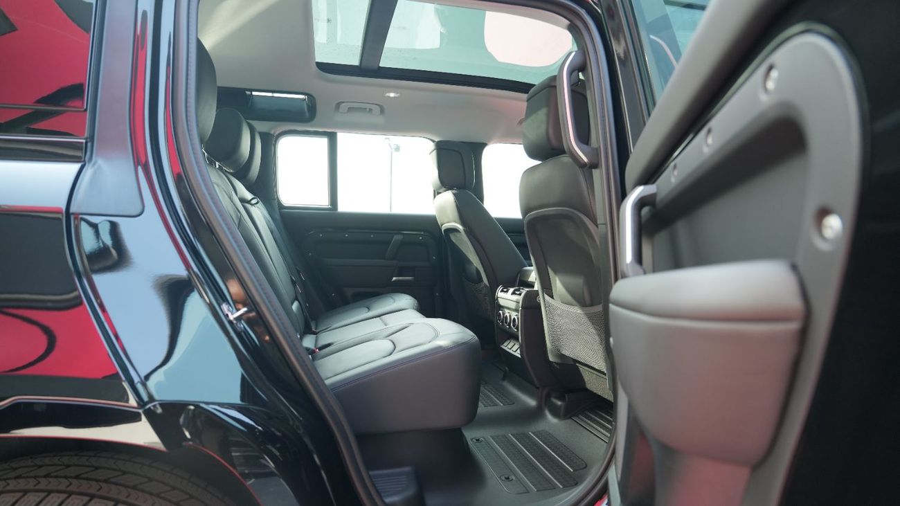 Land Rover Defender P400 X-Dynamic HSE Black 2026MY Export Only