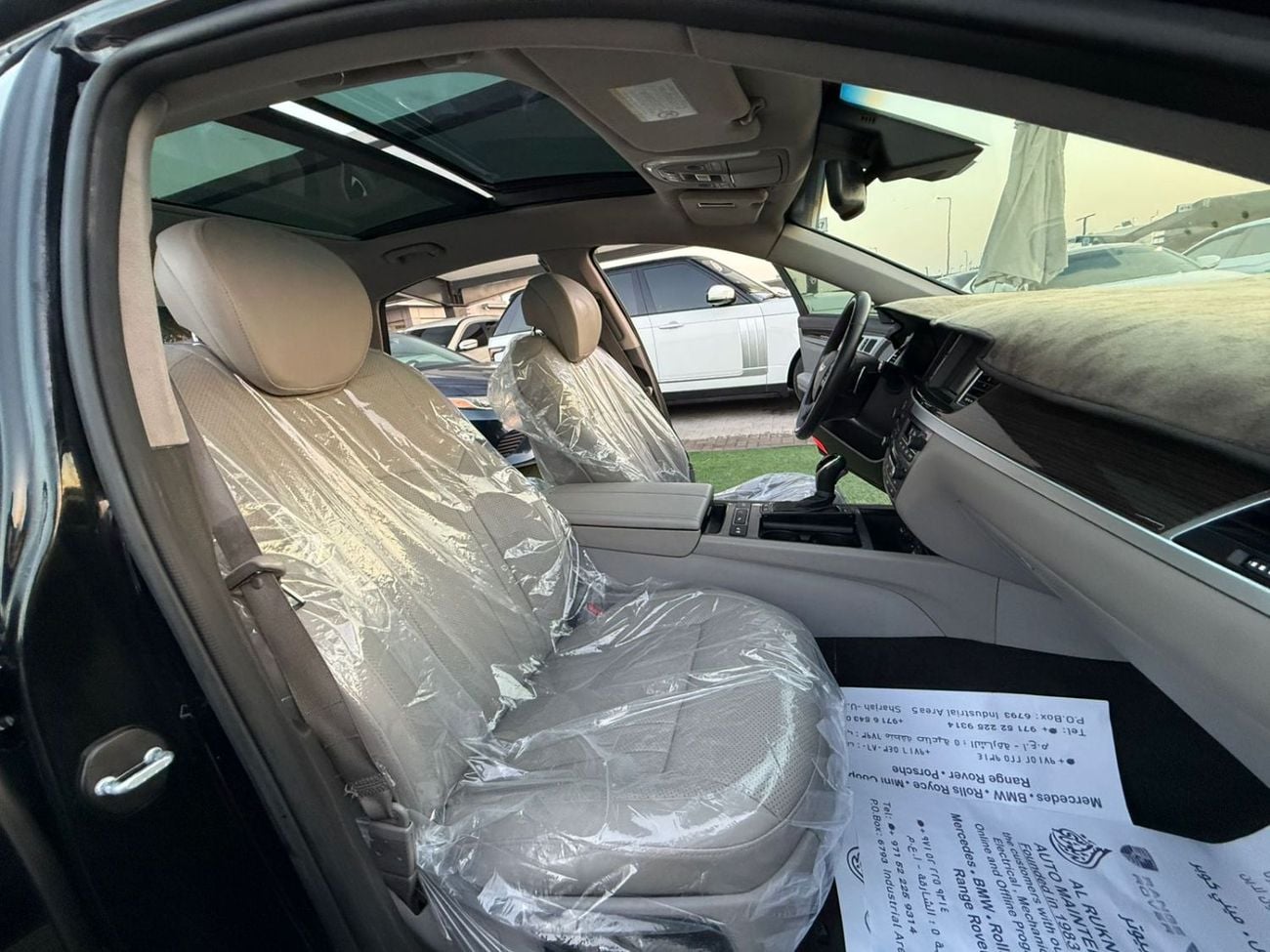 Hyundai Genesis PLATINUM first owner, two original keys