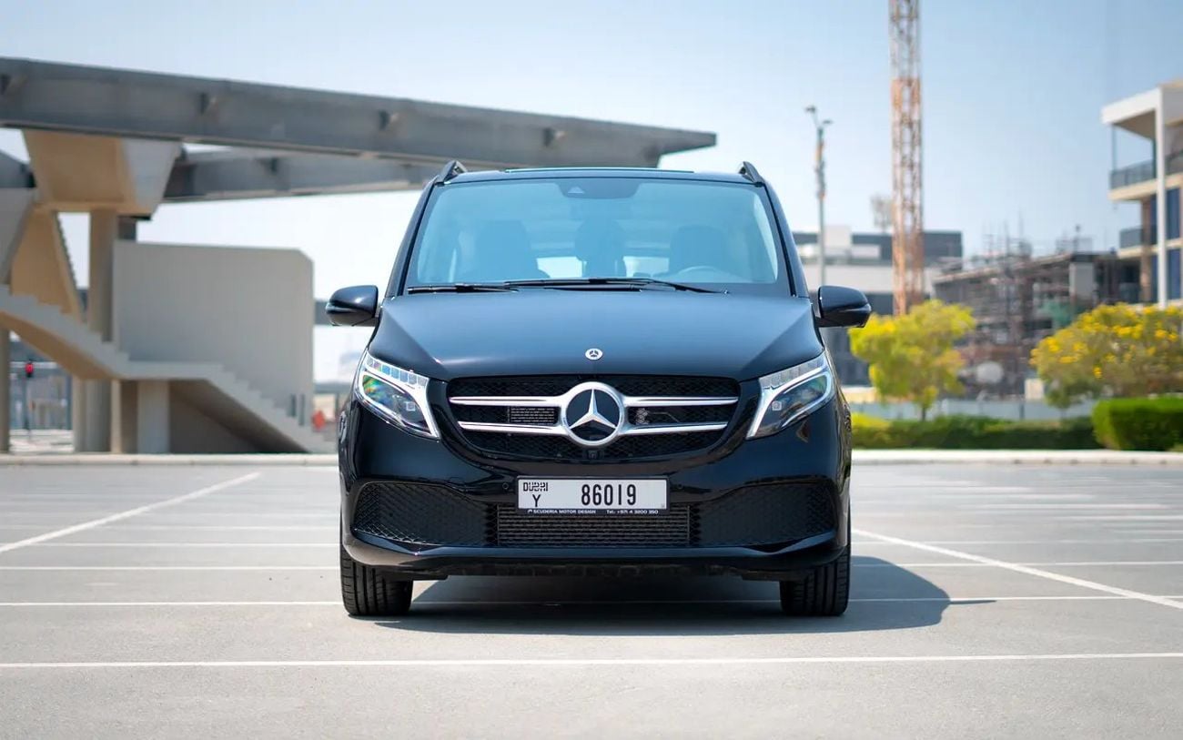 Mercedes Benz V 250 V 250 GCC Specs