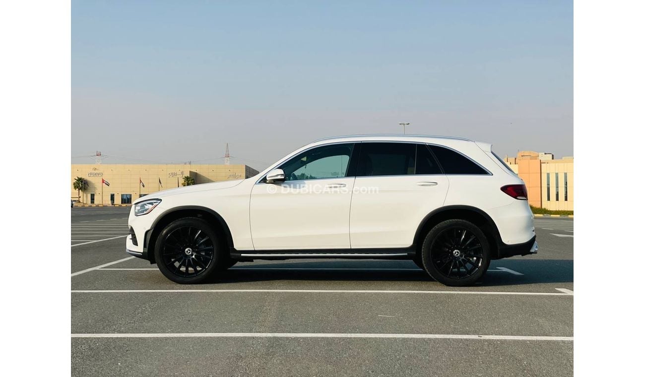 Mercedes-Benz GLC 300 4MATIC MERCEDES GLC300 MODEL 2022 FULL OPTION