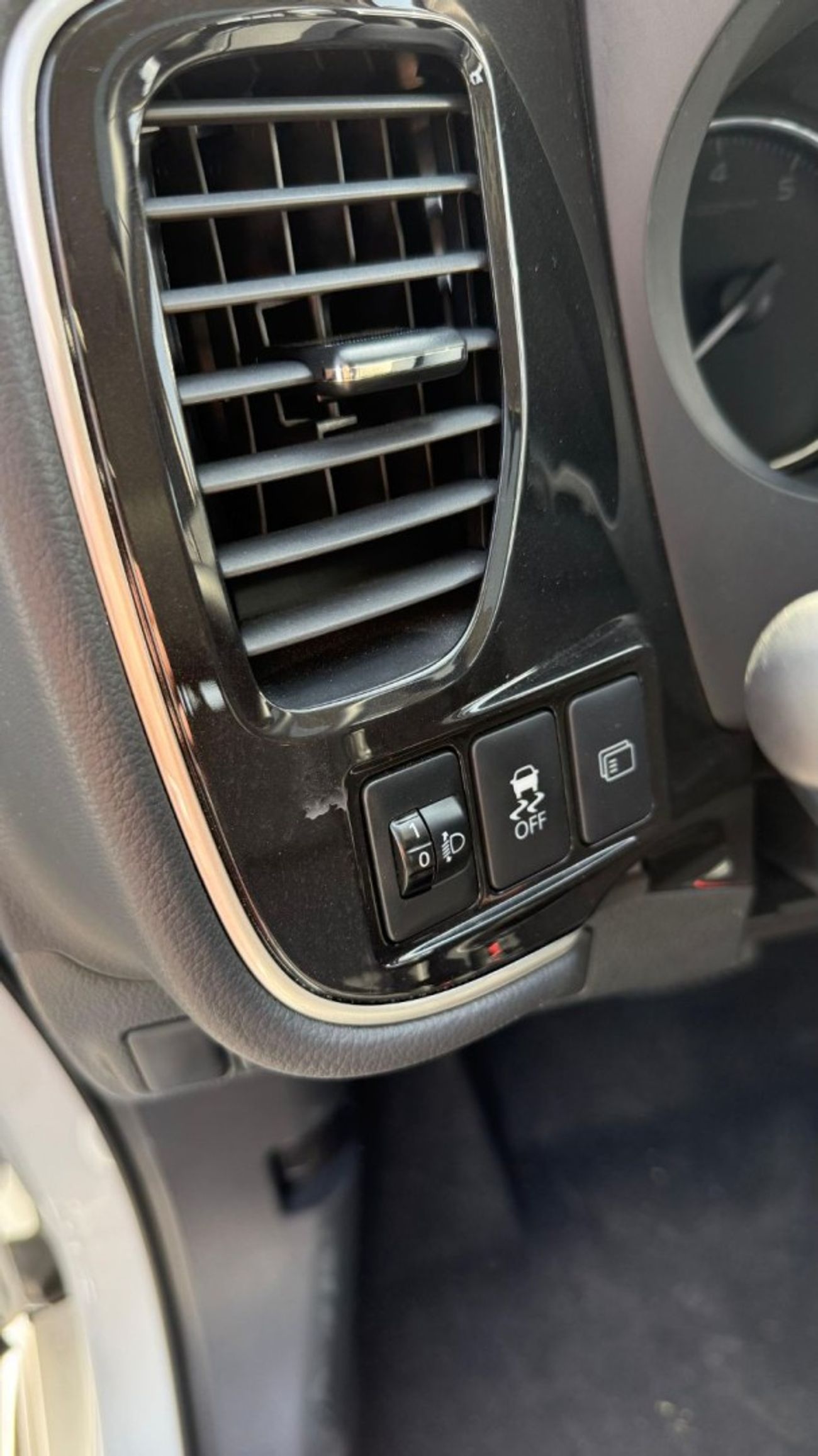 ميتسوبيشي آوتلاندر 2.0