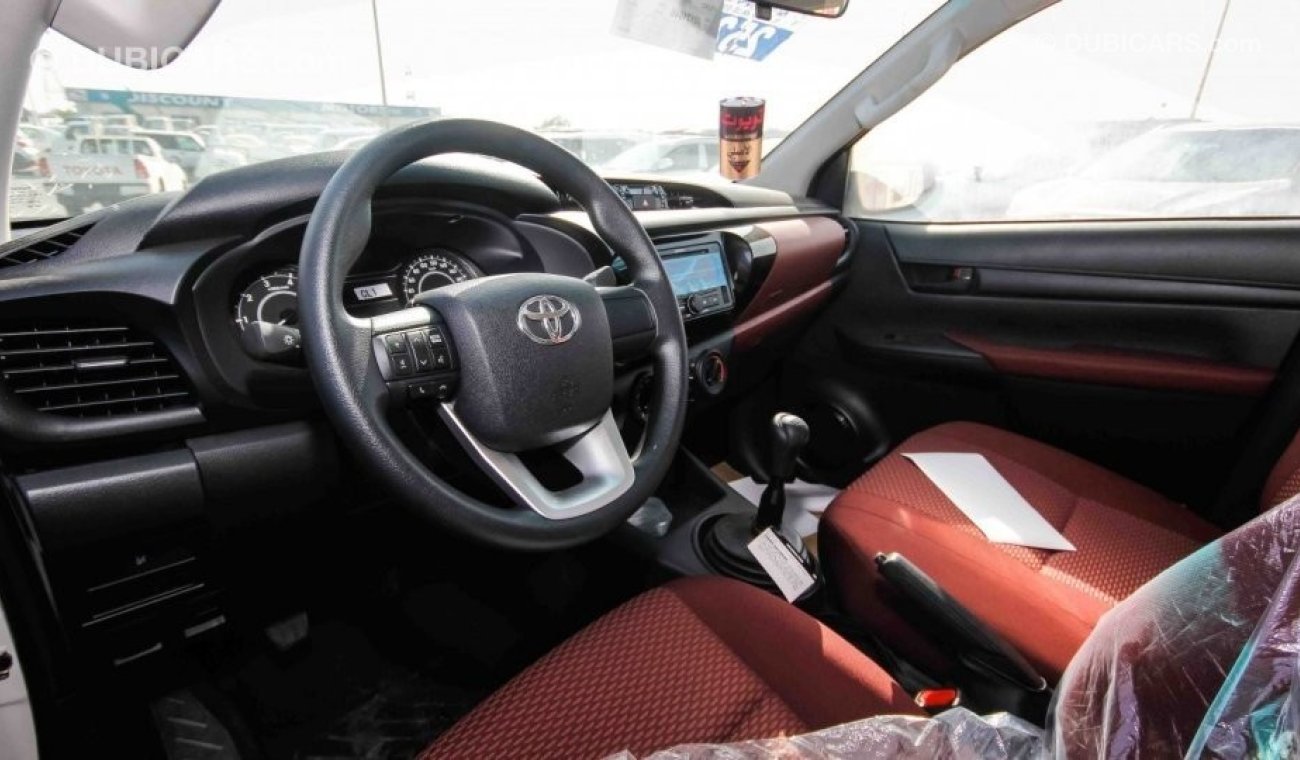 Toyota Hilux 2018 4X4 S-GL2 mid options