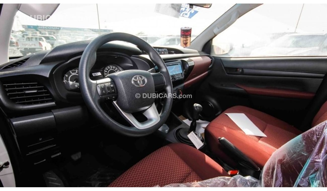 Toyota Hilux 2018 4X4 S-GL2 mid options