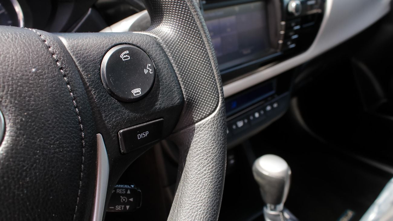 تويوتا كورولا LE