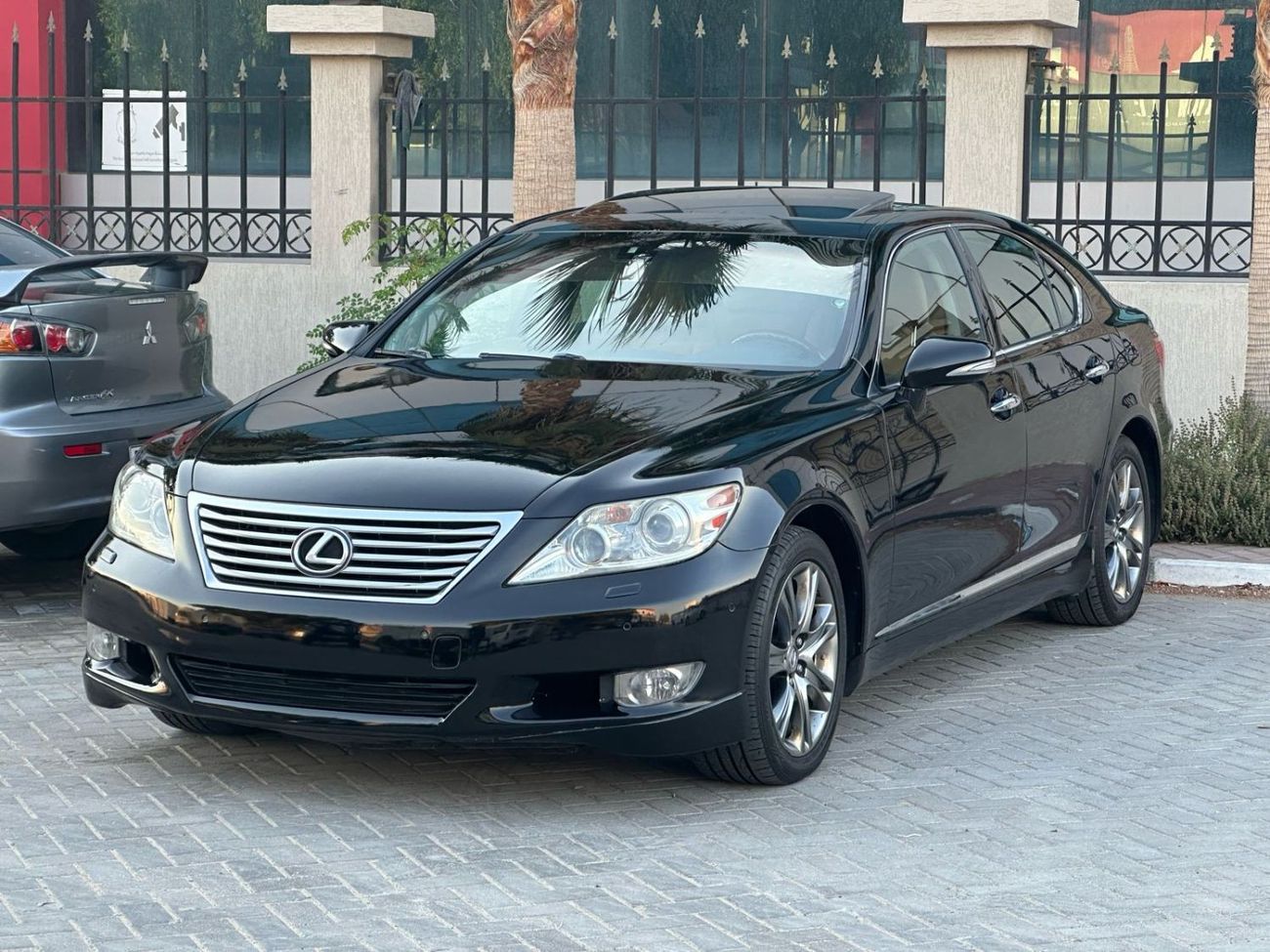 Lexus LS460
