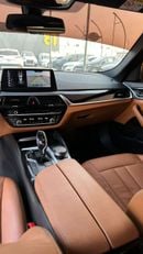 بي أم دبليو 520i Std 2.0L