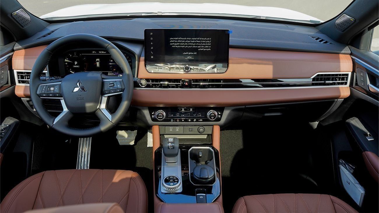 ميتسوبيشي آوتلاندر ميتسوبيشي أوتلاندر 2026 – الفئة البريميوم (G09)  2.5 لتر | SUV بسبعة مقاعد | مواصفات الخليج | للتصدي