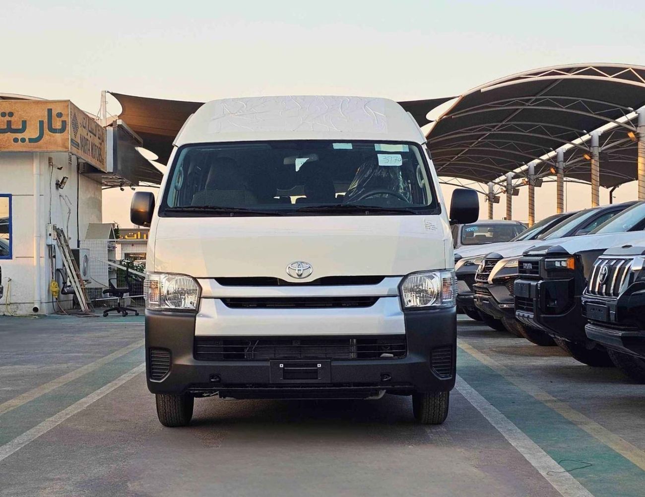 Toyota Hiace HIGHROOF DX / OLD SHAPE /13 STR / 2.5L V4 DIESEL M/T / BLACK BUMPER (FOR CONGO) (CODE # H25MHF)