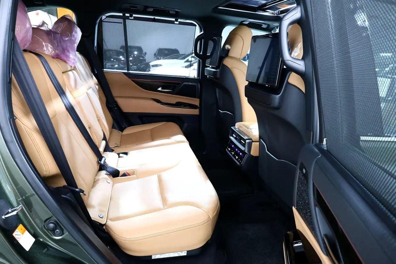 Lexus LX600 SIGNATURE GCC Specs-Under warranty-Pristine Condition