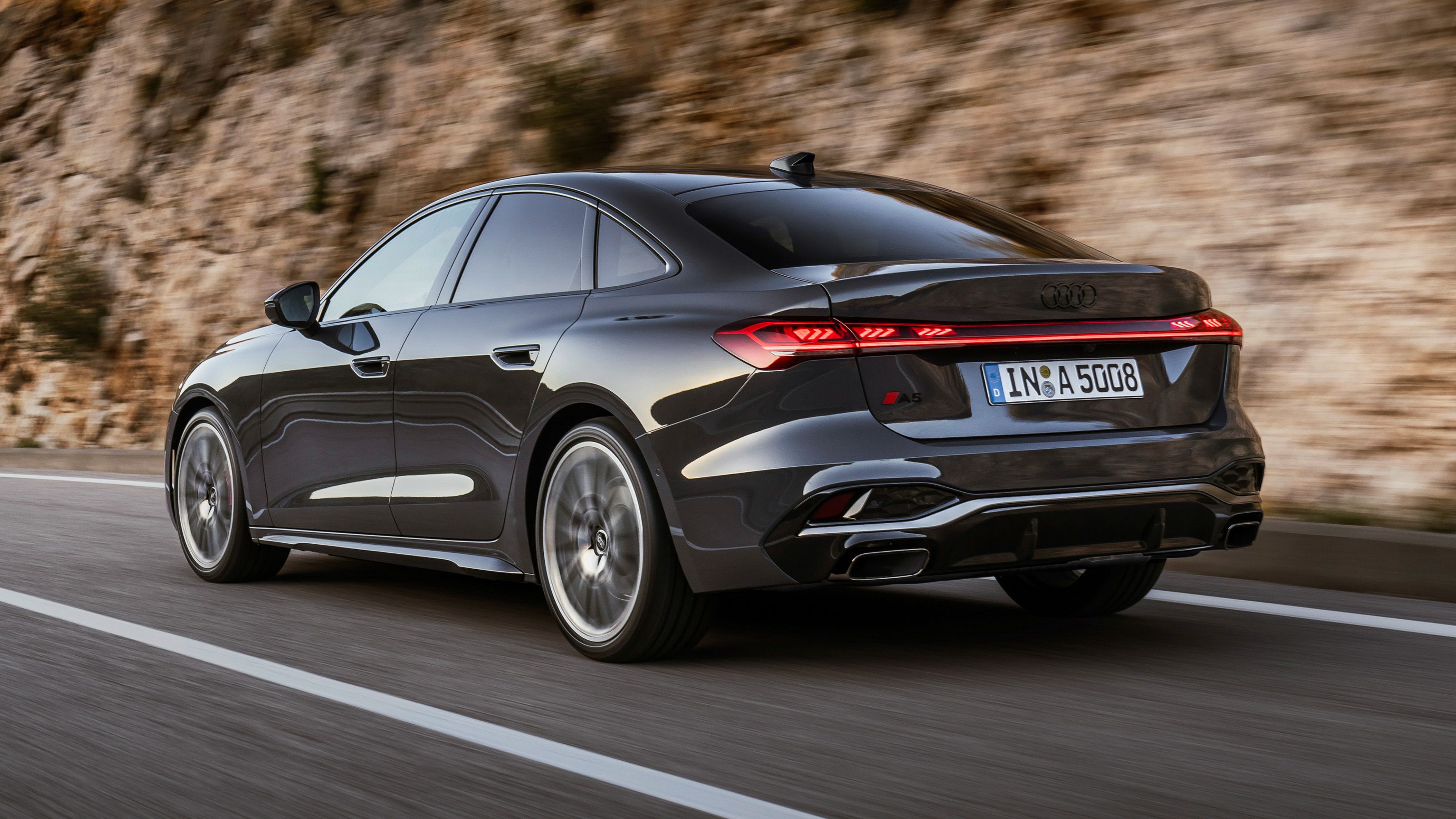 Audi S5 exterior - Rear Profile