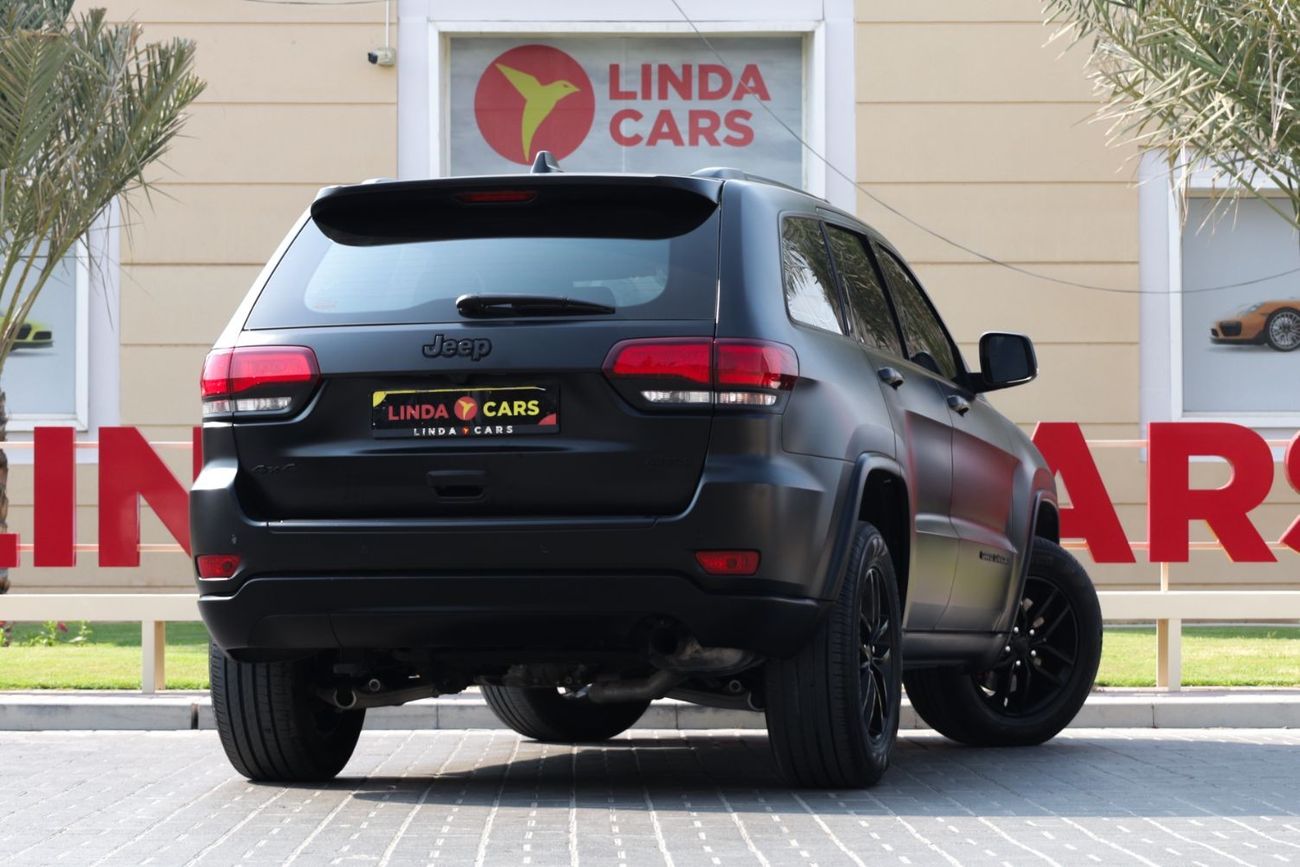 Jeep Grand Cherokee Laredo