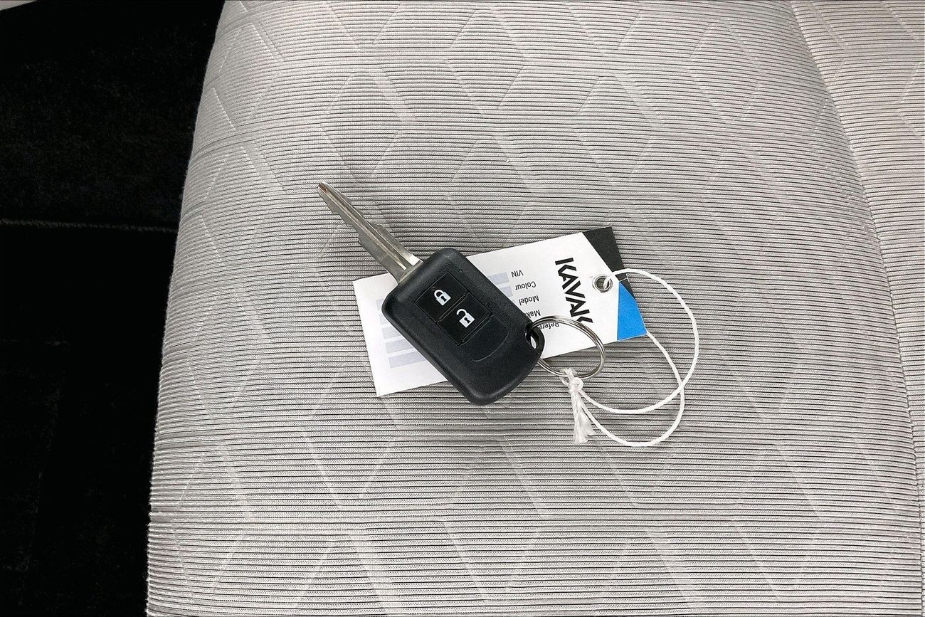 بي أم دبليو 520i Joy Edition | ضمان مجاني لمدة عام | 0 دفعة أولى