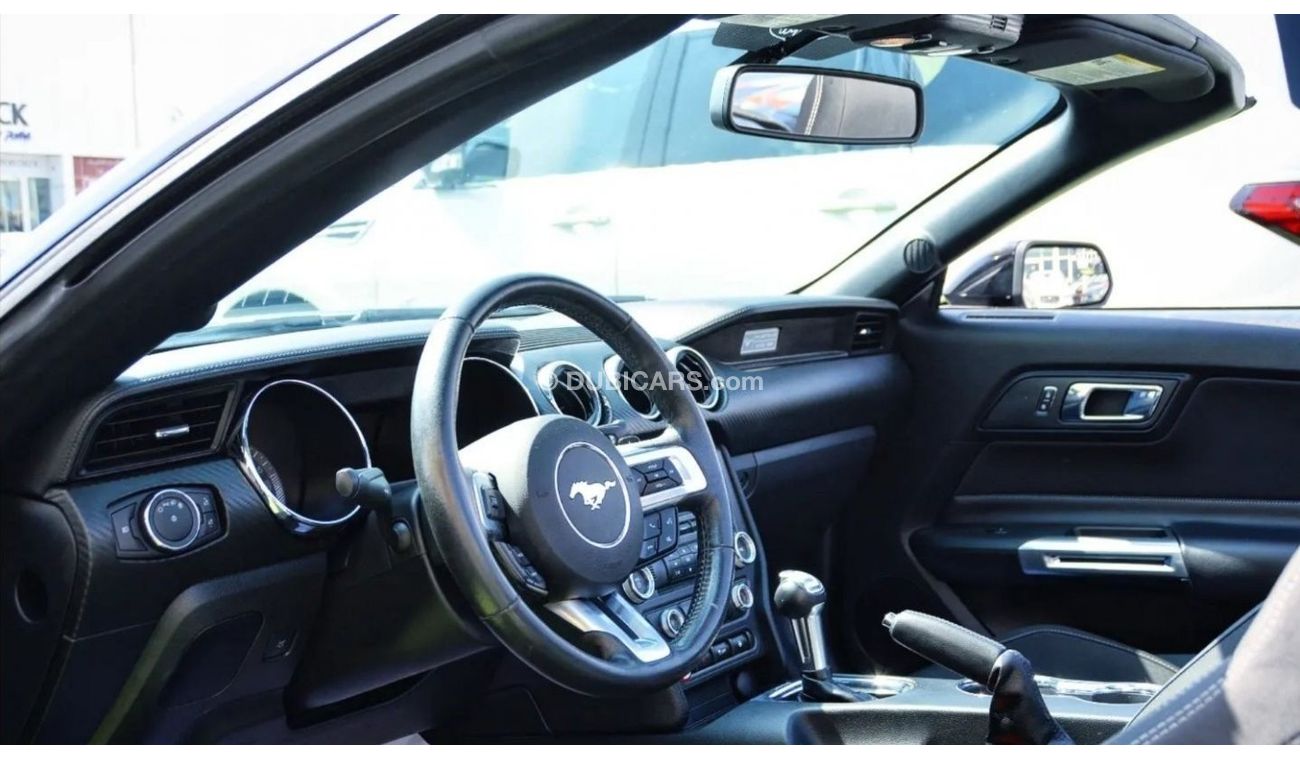 Ford Mustang $$ SOLD $$   Std Mustang *STANDARD* V6 3.7L 2017/CONVERTIBLE/Clean/Very Good Condition