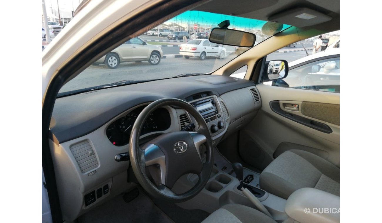 Toyota Innova Innova 2.7 2015 GCC