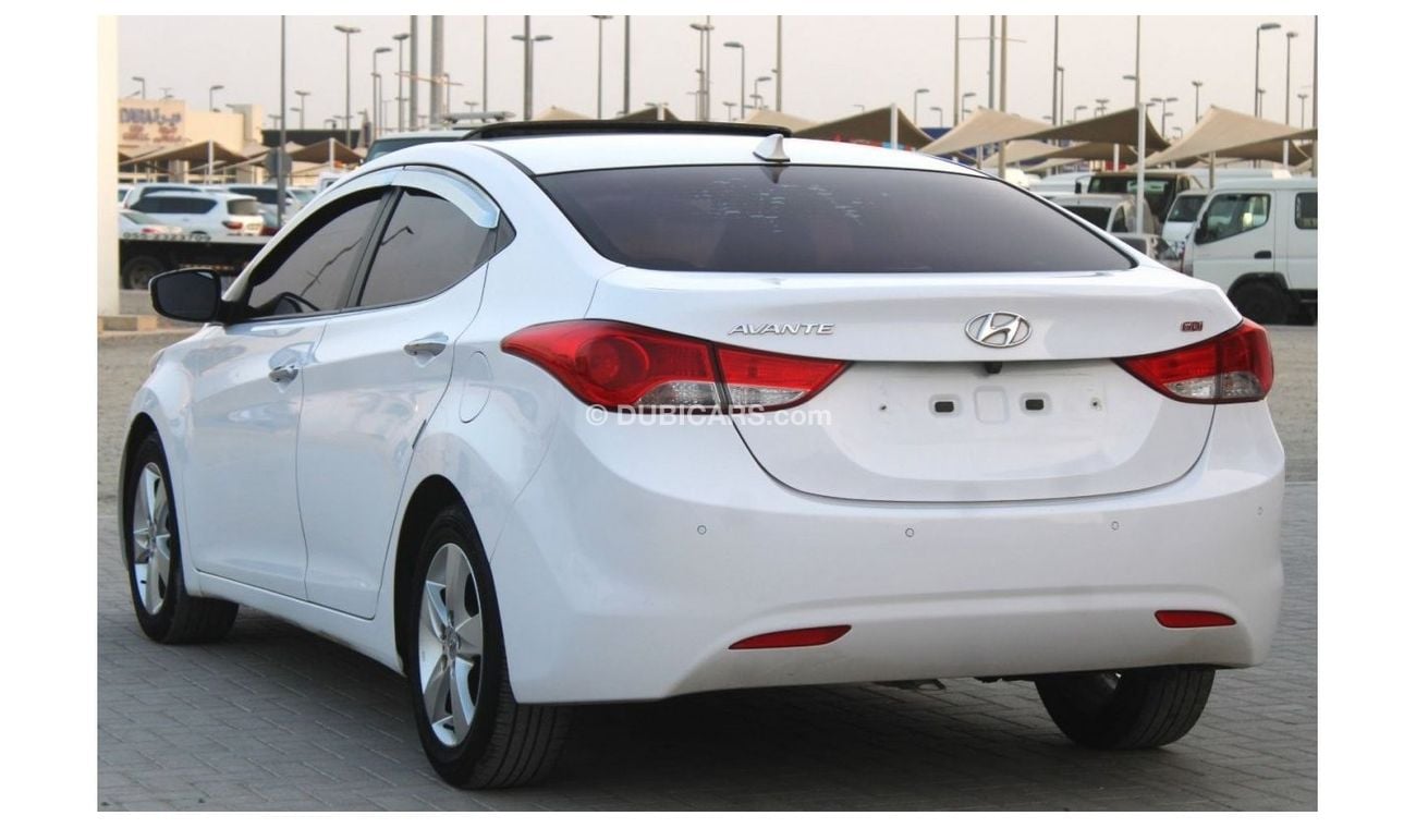 Hyundai Avante Hyundai Avante 2014, imported from Korea, in excellent condition