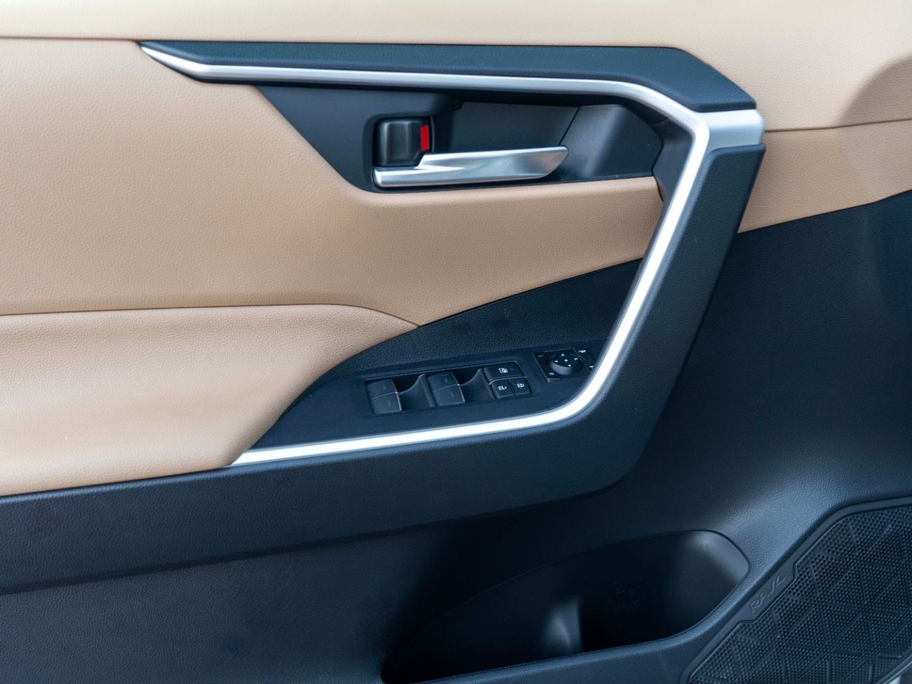 Toyota RAV4 2.5L (2WD) VX