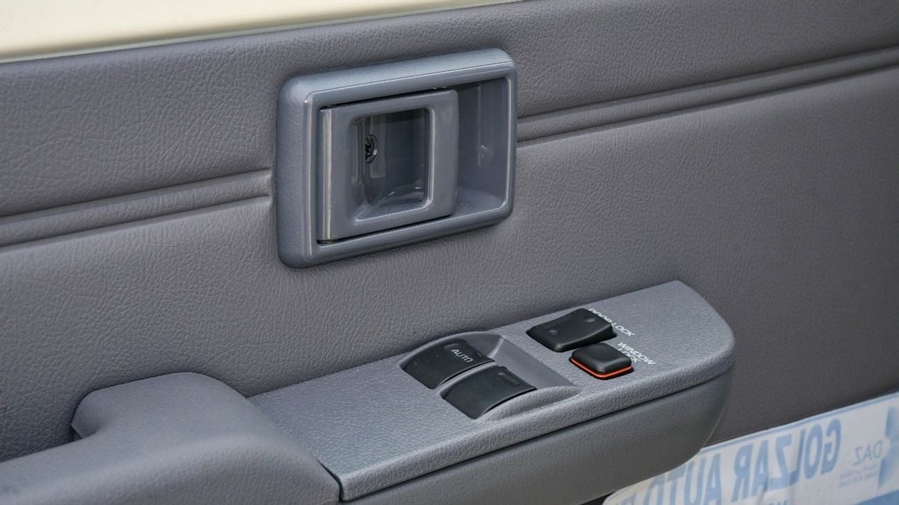 تويوتا لاند كروزر 70