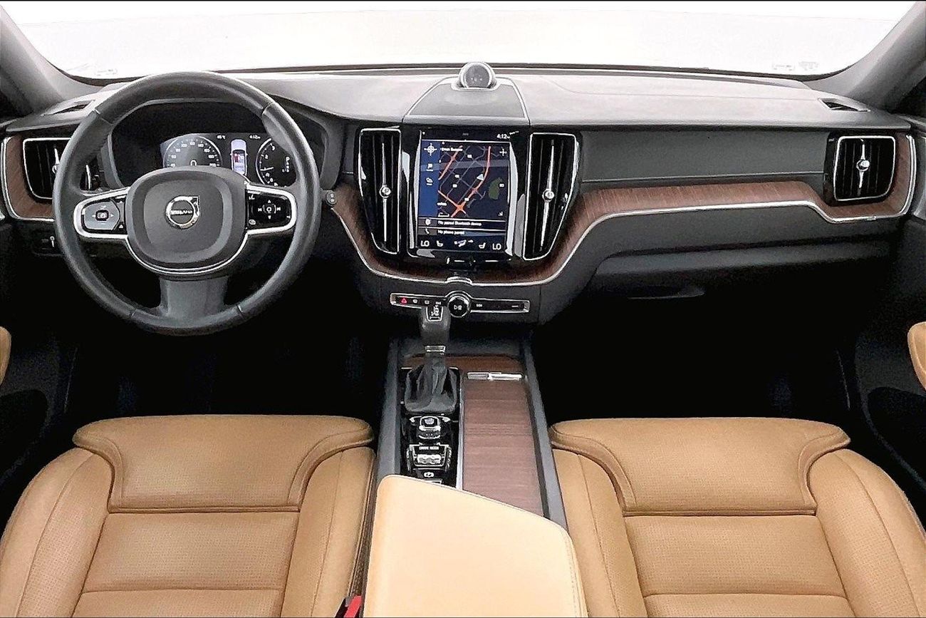 Volkswagen T ROC Trend | 1 year free warranty | 0 Down Payment