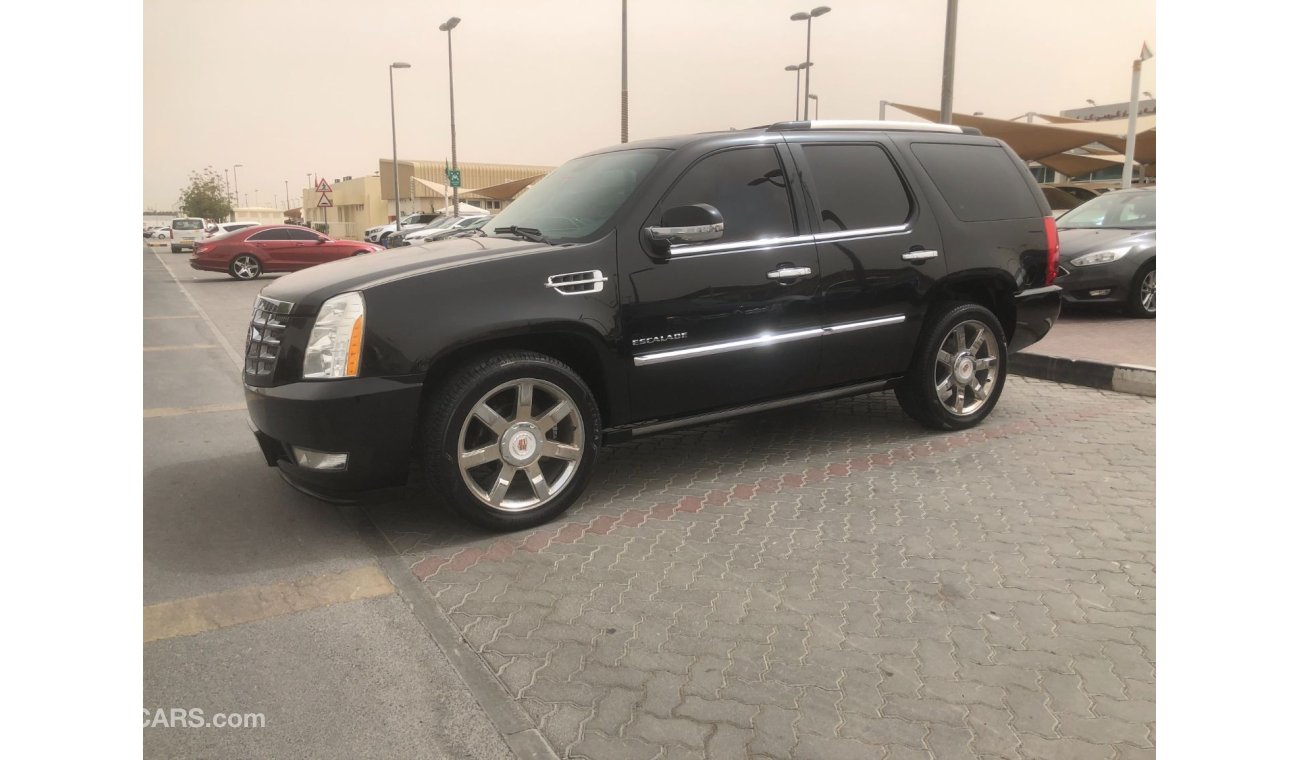 Cadillac Escalade GCC