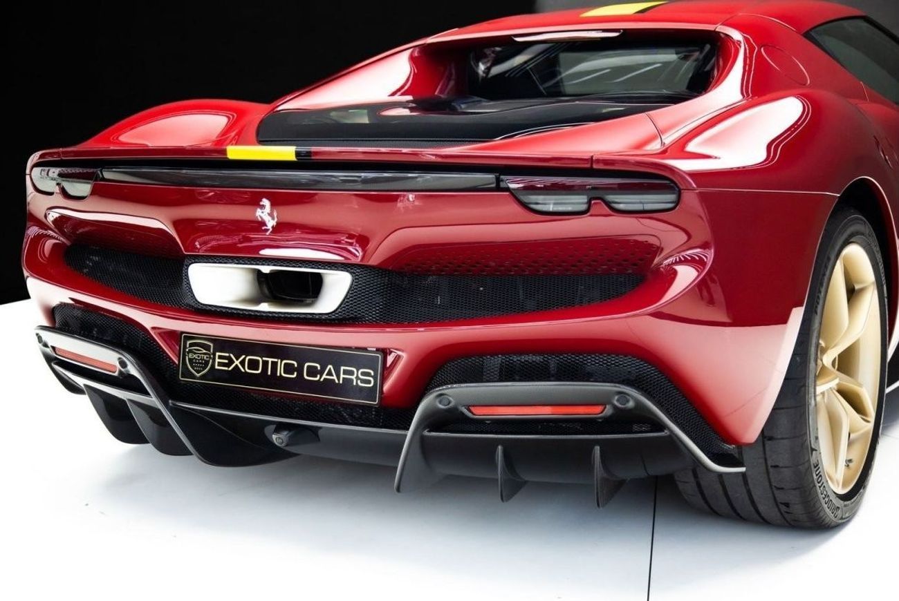 فيراري 296 GTB ASSETTO FIORANO