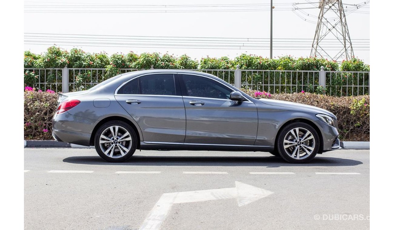 Mercedes-Benz C 300 - 2018 - ASSIST AND FACILITY IN DOWN PAYMENT - 1940 AED/MONTHLY - 1 YEAR WARRANTY