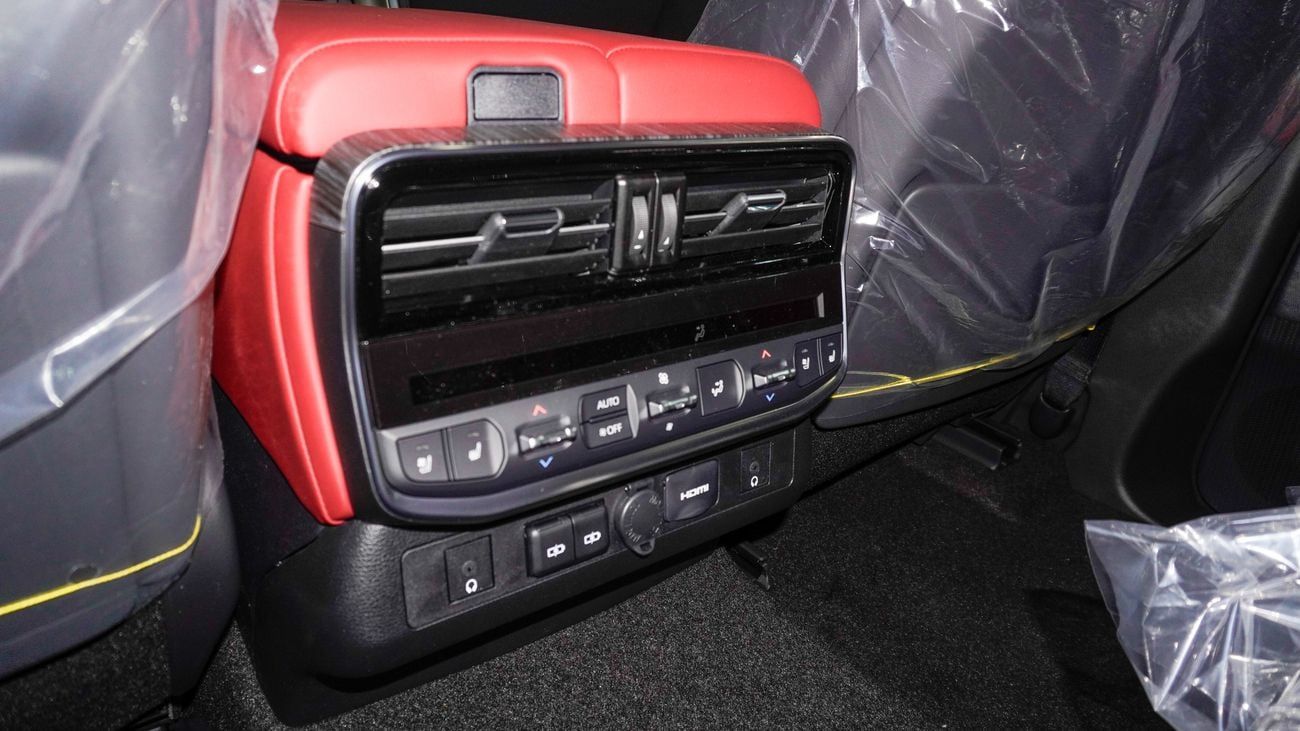 Toyota Land Cruiser GR Sport 3.5 L V6