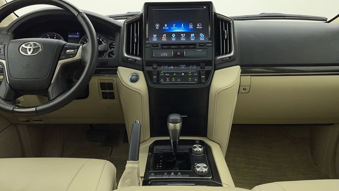 تويوتا لاند كروزر GXR GT 4 | بدون دفعة مقدمة | اختبار القيادة في المنزل