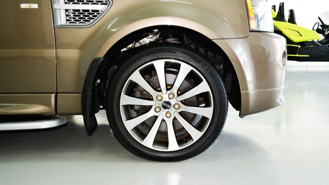 Land Rover Range Rover Sport With Autobiography badge