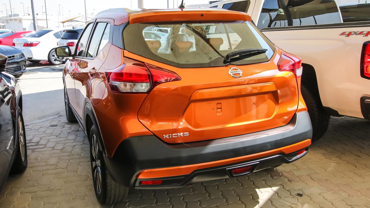 Used Nissan Kicks 2017 for sale in Sharjah 195979