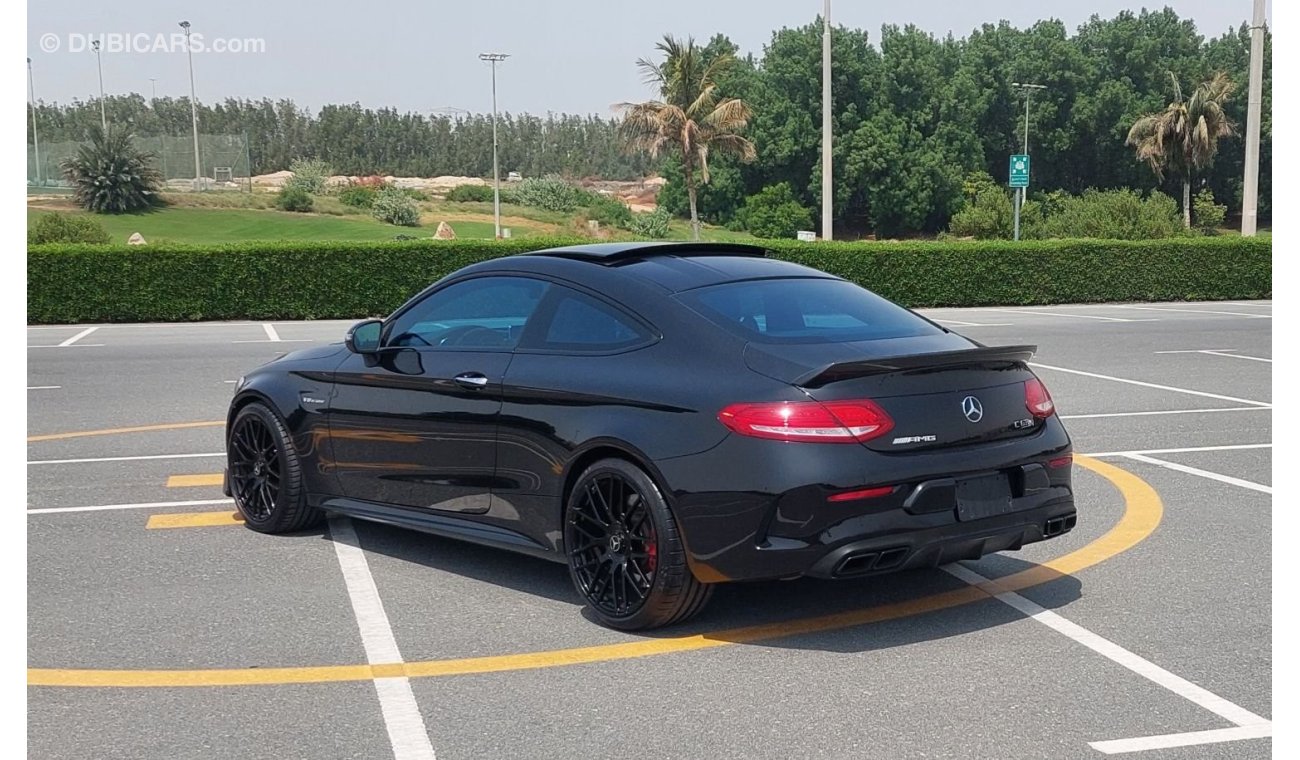 مرسيدس بنز C 63 كوبيه Std Full option