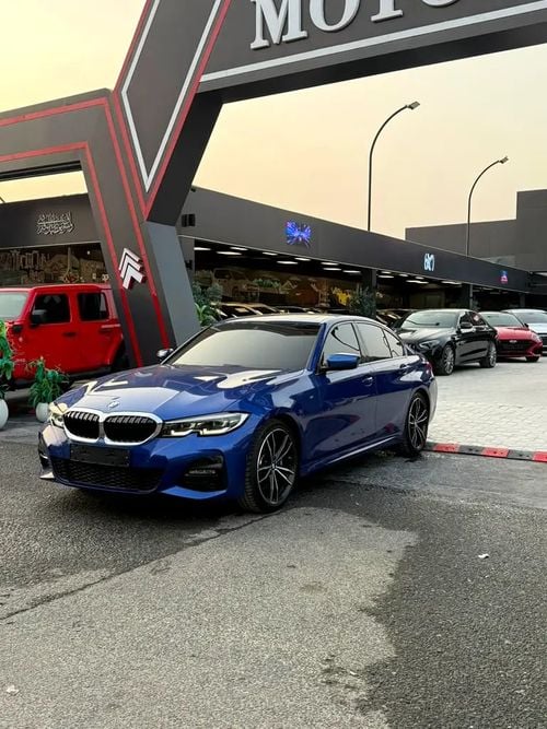 بي أم دبليو 330i M SPORT Stunning 330i M Sport - Korean Specs - Excellent Condition
