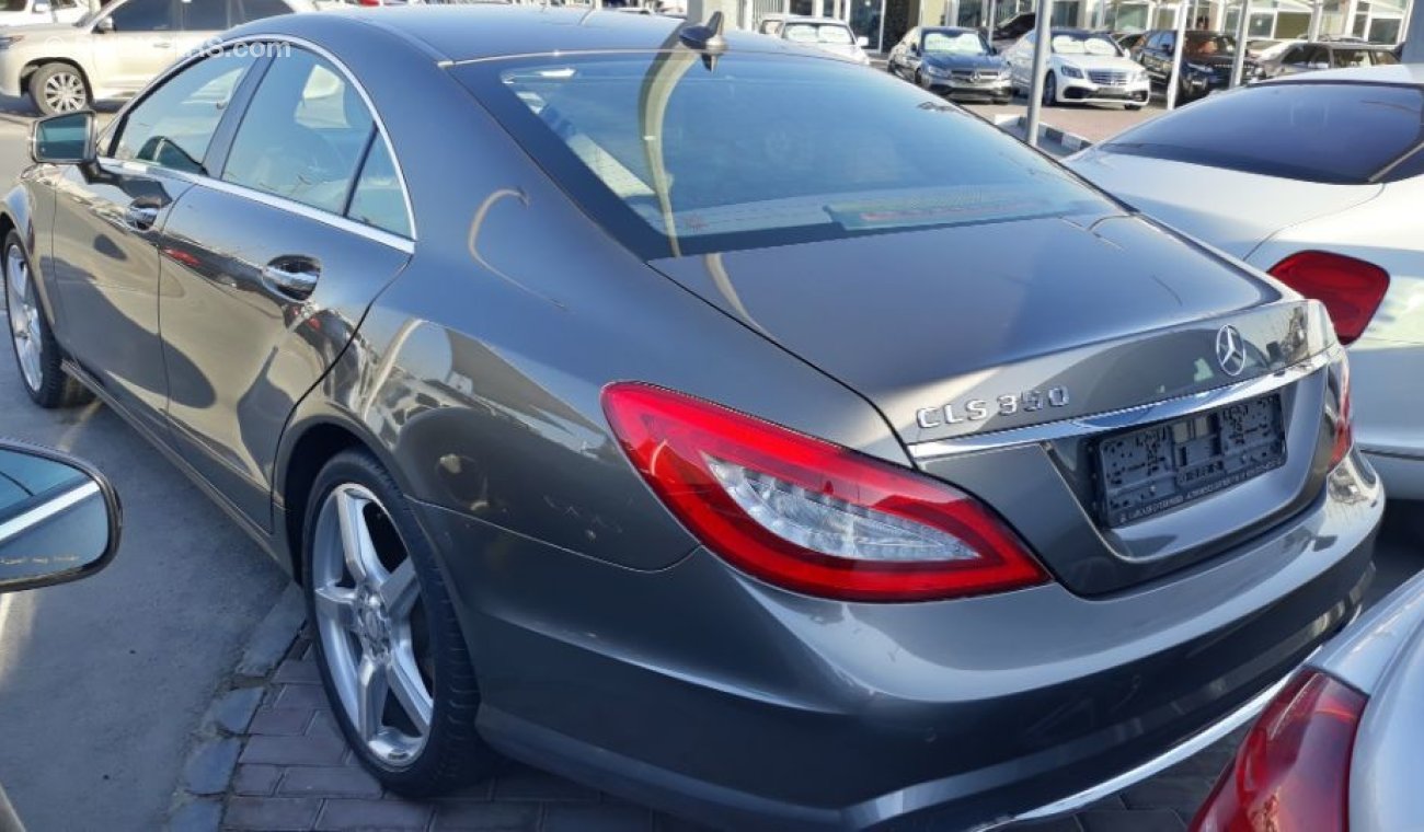 مرسيدس بنز CLS 350 2013 Model Gulf specs Full options clean car agency maintained