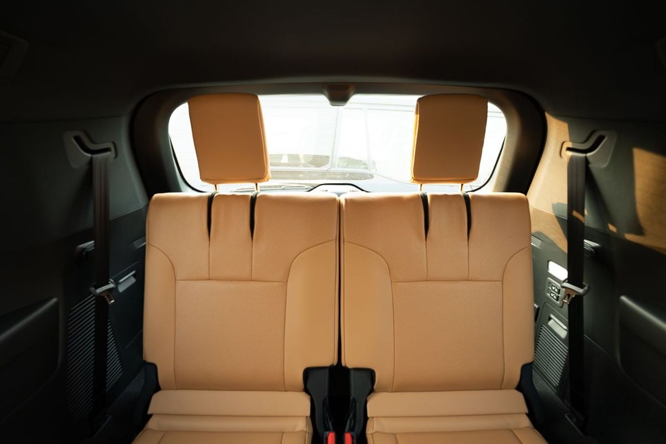 لكزس LX 600 7 seater Petrol 3.5L Automatic Transmission 2025