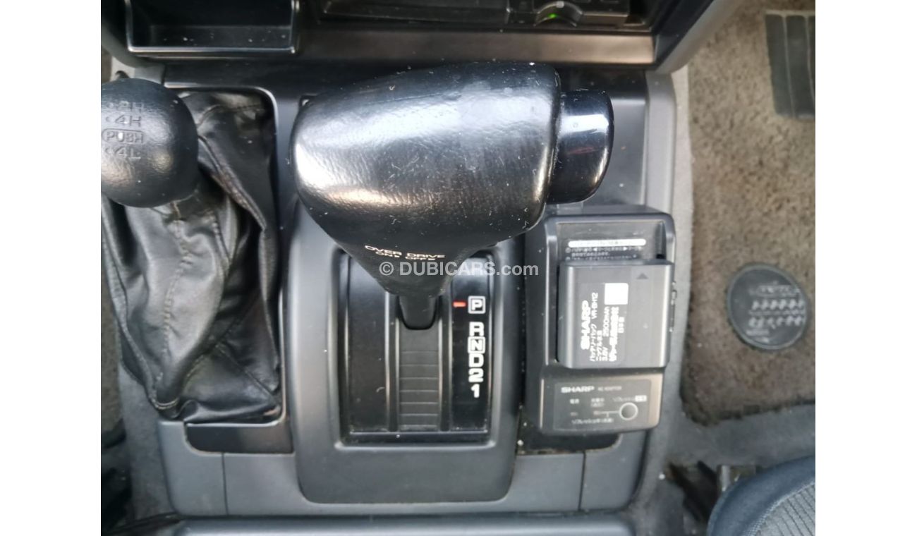 Nissan Patrol Safari NISSAN SAFARI RIGHT HAND DRIVE (PM1029)