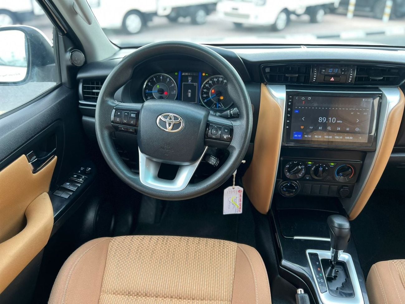 Toyota Fortuner 2019 Toyota Fortuner EXR 2.7L V4 -AWD 4x4 GCC - Rear CAM & Sensor - Cruise Control