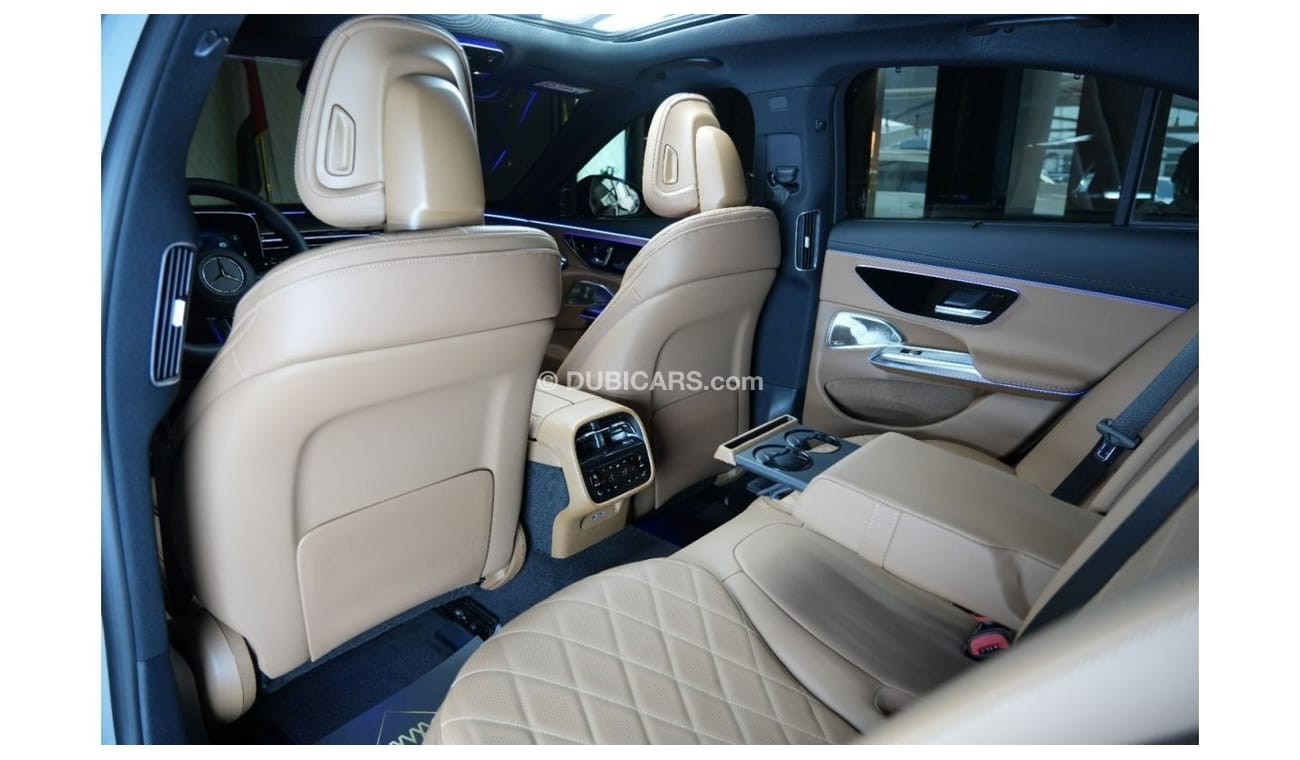 Mercedes-Benz E300 Mercedes-Benz E 300 | GCC 2024 0km | Agency Warranty | AMG Package | Panoramic | 360 View