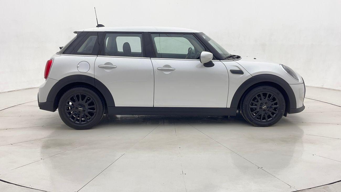 Mini Cooper Std 1.6L 2024 STD | AED 1155/Month | 0 DP | 30 Day Return | Warranty | Service History
