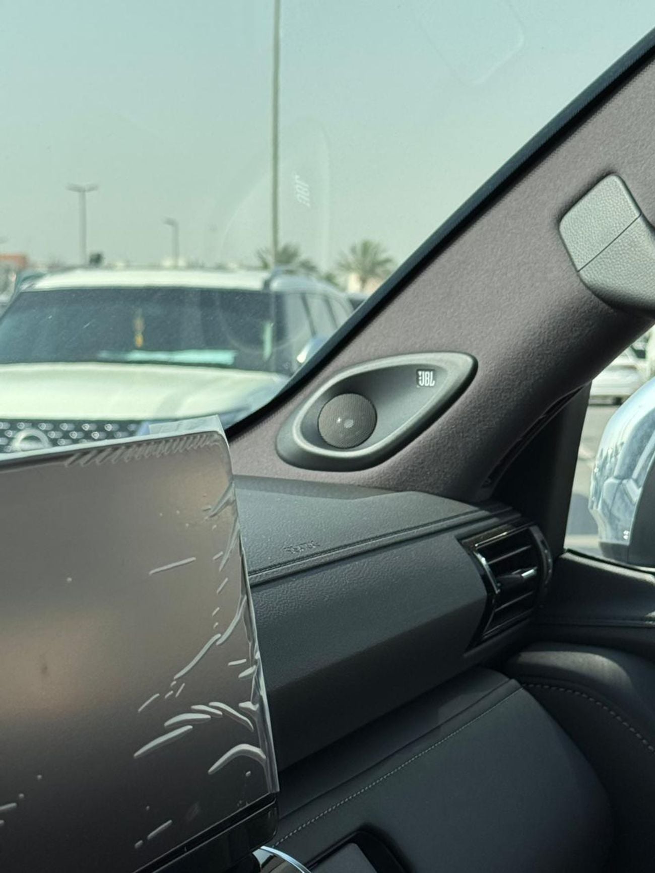 Toyota Land Cruiser VXR 3.5L HYBRID GCC