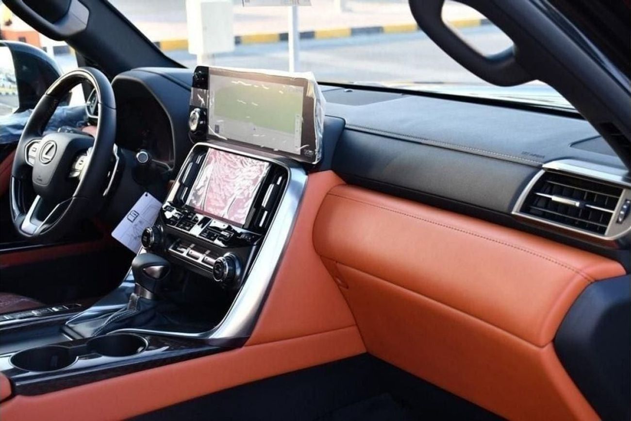 لكزس LX 600 VIP, RADAR, 360 CAMERA, LEATHER SEATS, ALLOY WHEELS, SUNROOF, MODEL 2023, UAE AND EXPORT