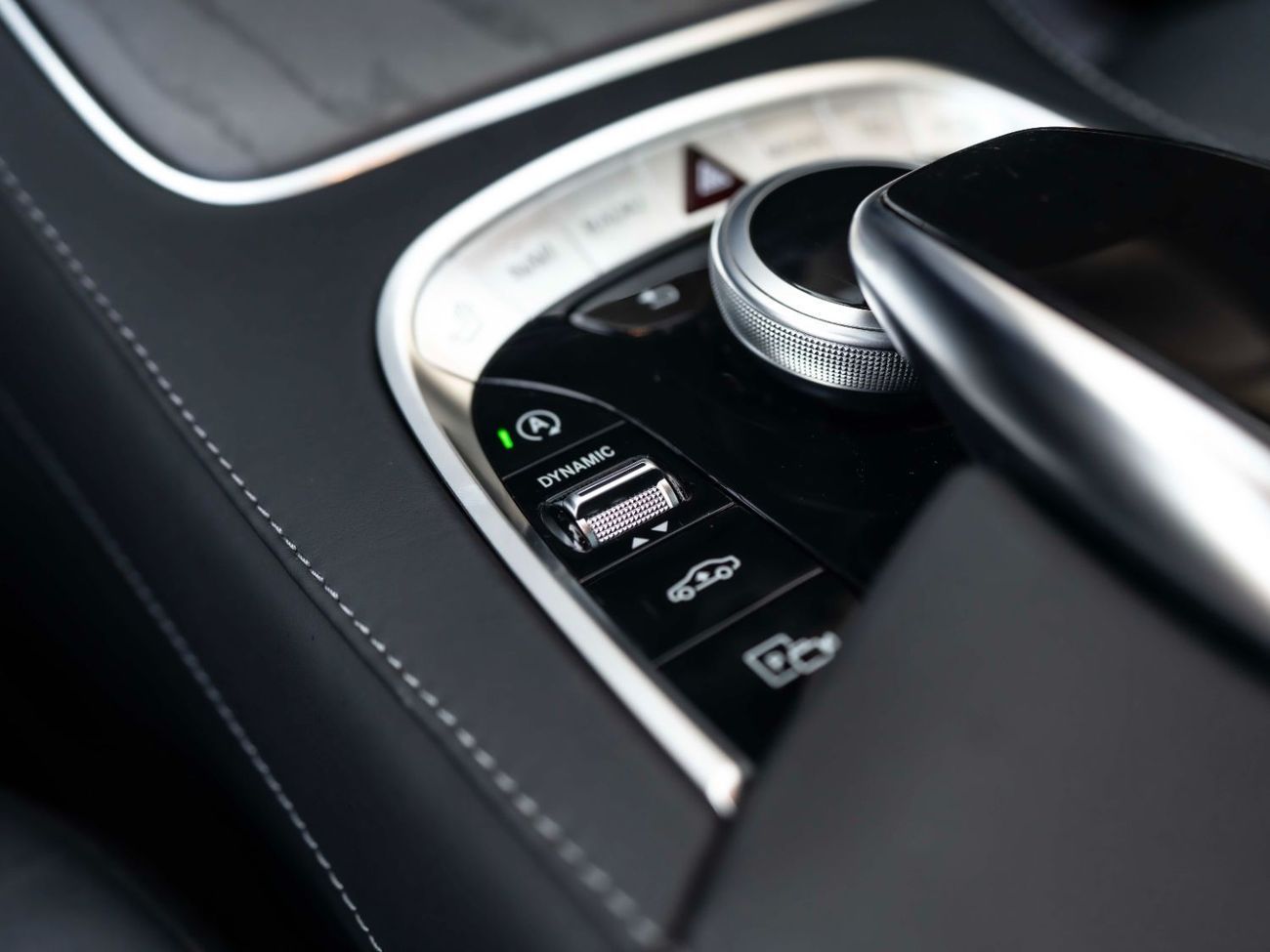 Mercedes Maybach S560 Maybach S560 4MATIC COUPE