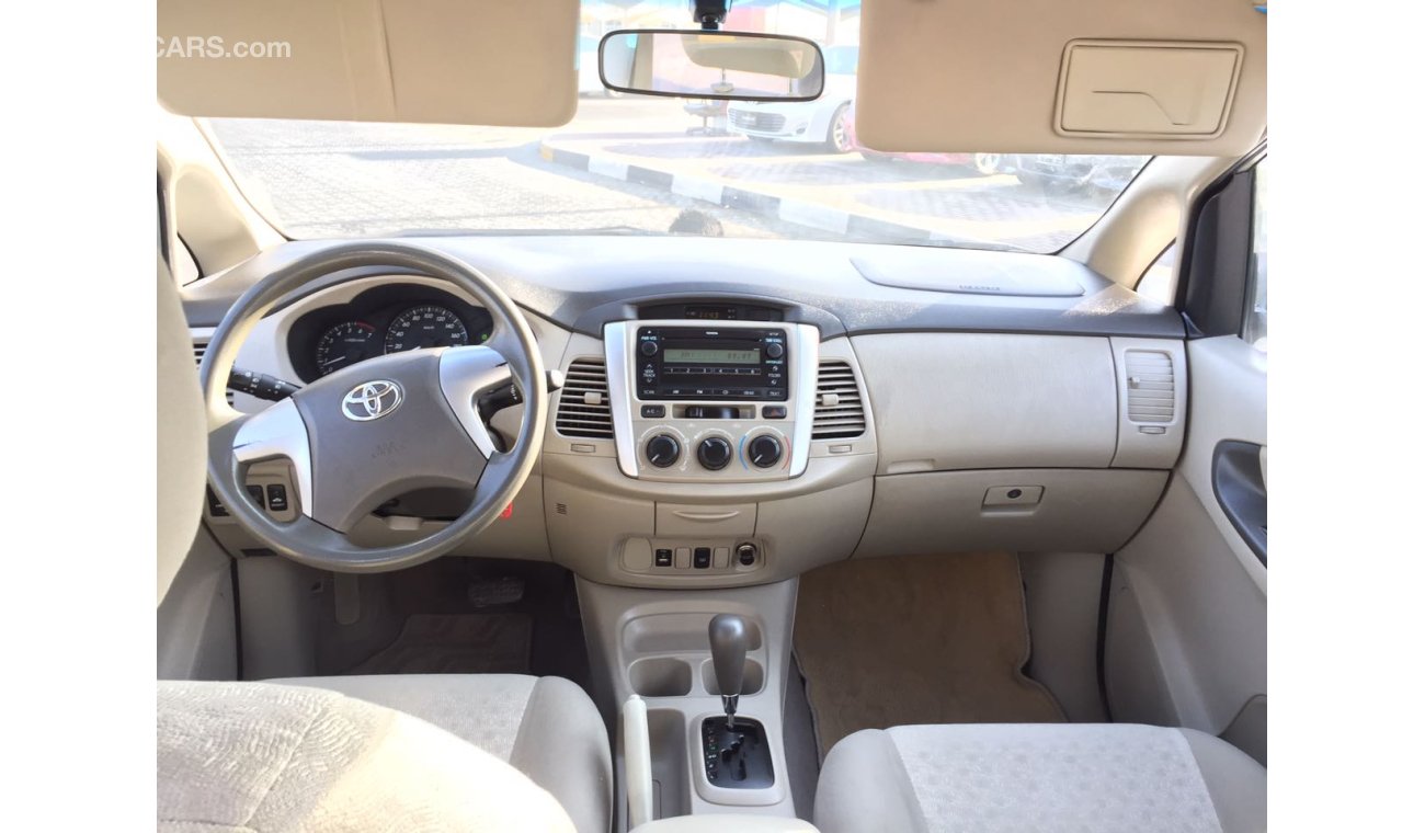 Toyota Innova 2.7L