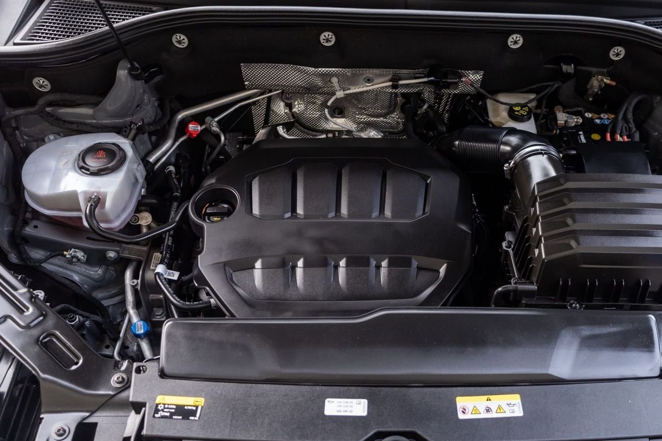 Volkswagen Teramont R LINE Volkswagen Teramont R-Line 2024 GCC | Agency Warranty | Service Contract